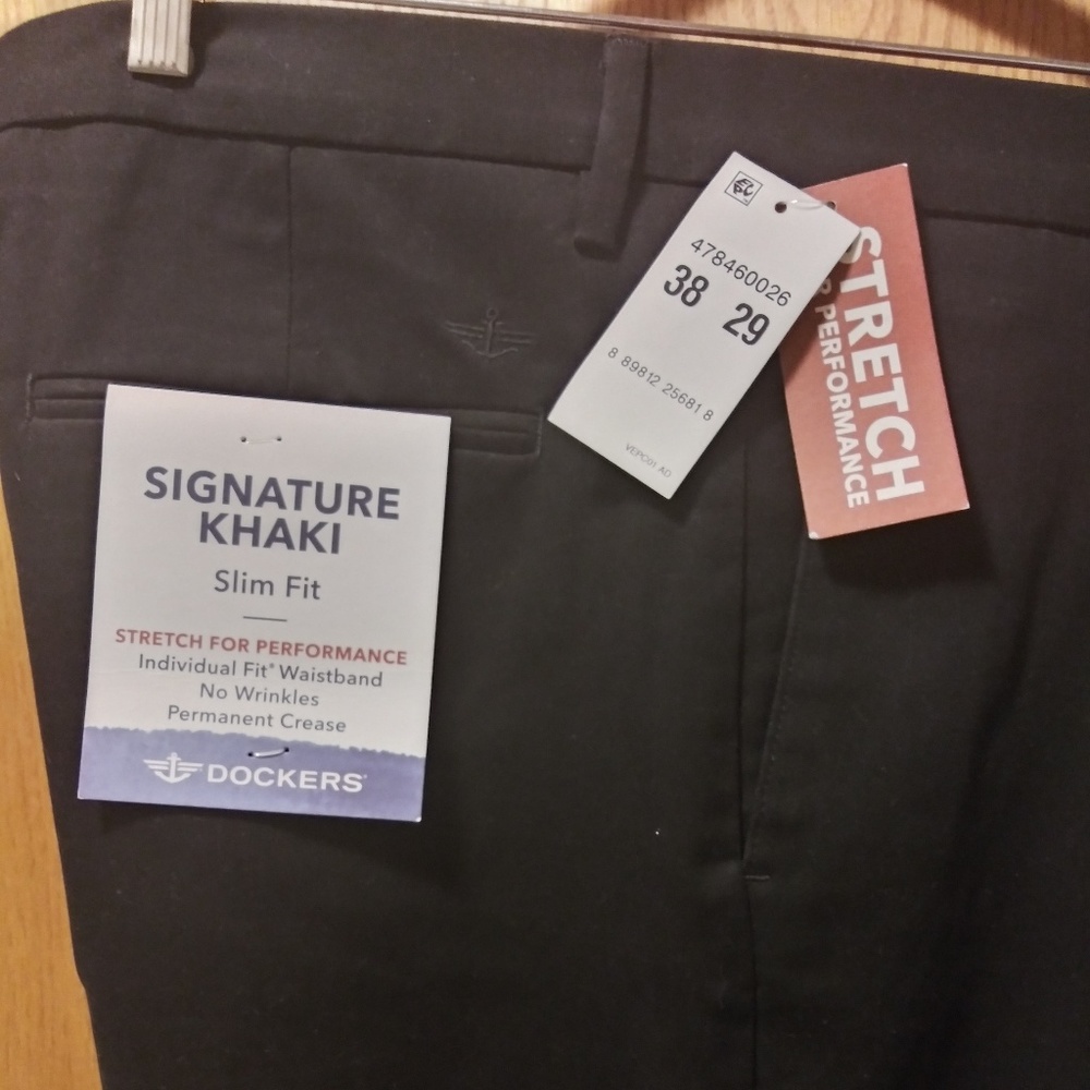 NWT Dockers Men Black Casual Pants 38W